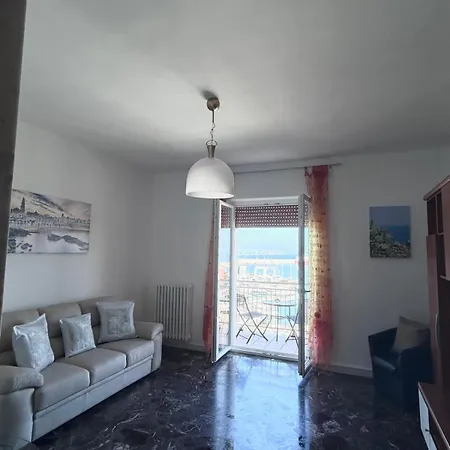 Appartament Giro Vista Mare