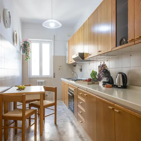 Appartament Giro Vista Mare Apartment