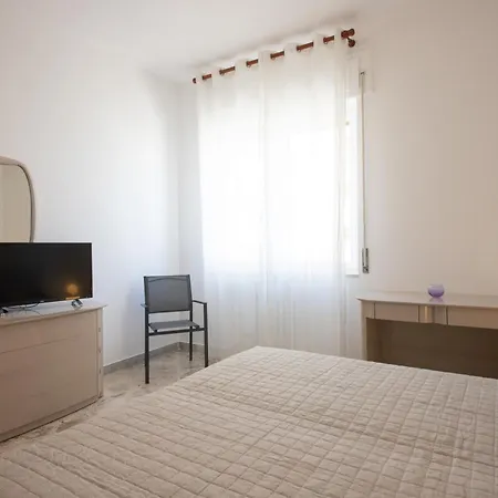 Apartment Appartament Giro Vista Mare *