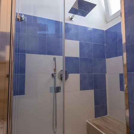 Apartment Appartament Giro Vista Mare *